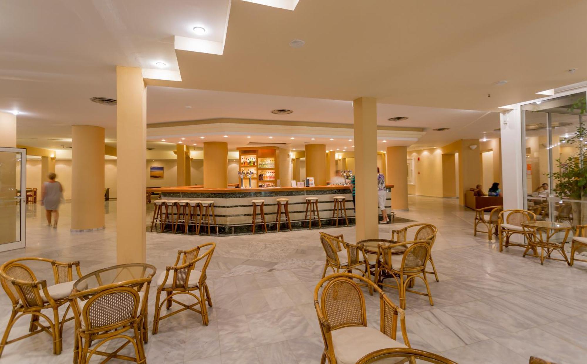 Dessole Dolphin Bay Hotel Amoudara Lasithiou Exterior foto
